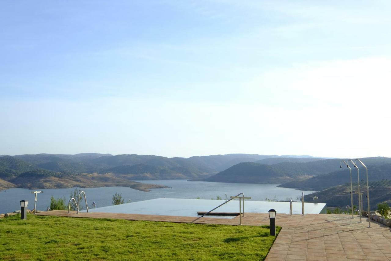 Affittacamere Casas de Alisné Almodóvar del Río Esterno foto